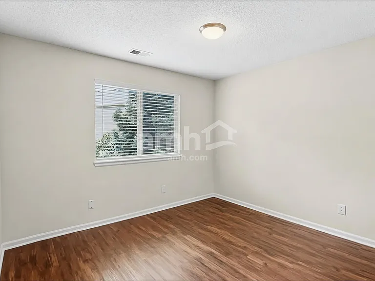 19506 E Bellisario Creek Dr — Photo 15