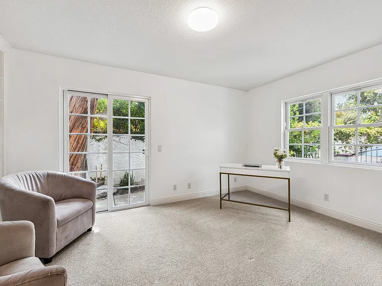 4950 Dunman Ave — Photo 15