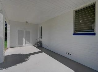 360 Bartley Rd, Daytona Beach, FL 32114