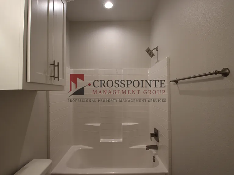 731 Freedom Way — Photo 19