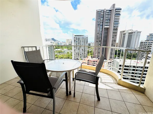 469 Ena Rd APT 2104, Honolulu, HI 96815