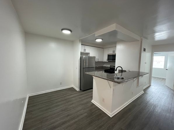 3759 W 27th St APT 212