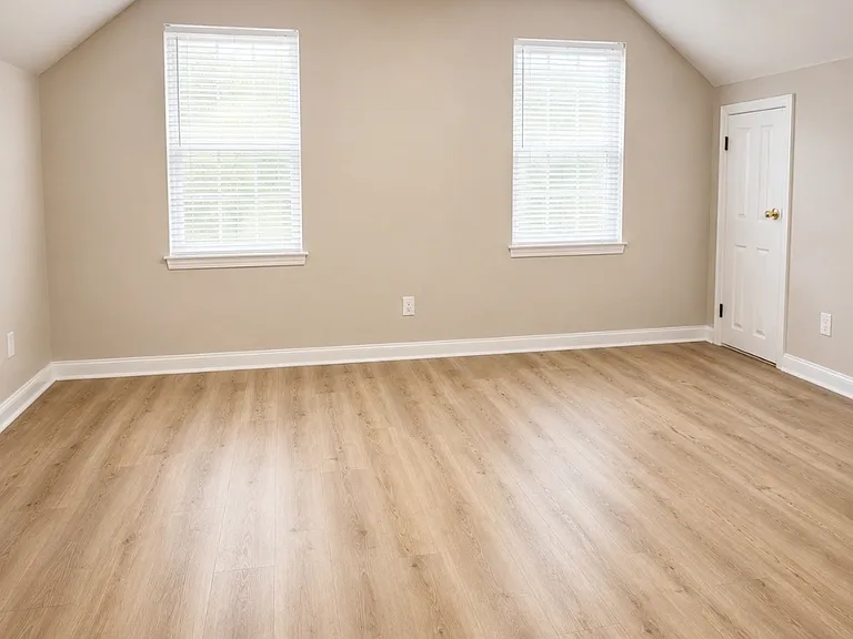 21744 Langford Rd — Photo 14