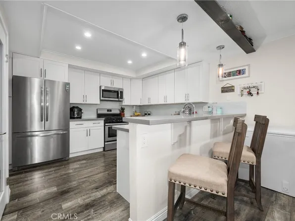 16512 Blackbeard Ln APT 205, Huntington Beach, CA 92649