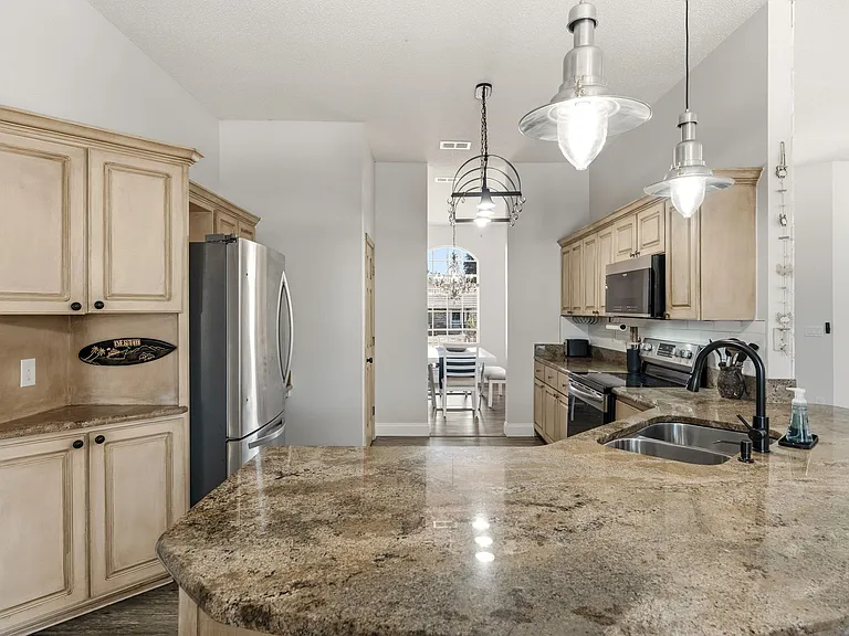 329 Sailfish Cir — Photo 8