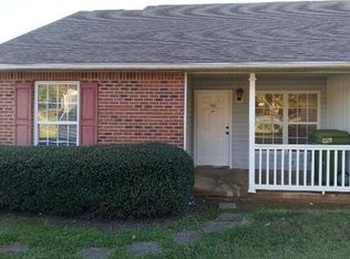 962 Wildwood Ln, Spartanburg, SC 29301