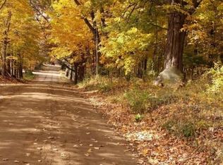 10860 Ford Rd, Plainwell, MI 49080