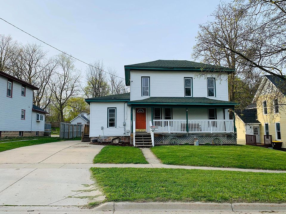 1st image of 438 E Lincoln Ave