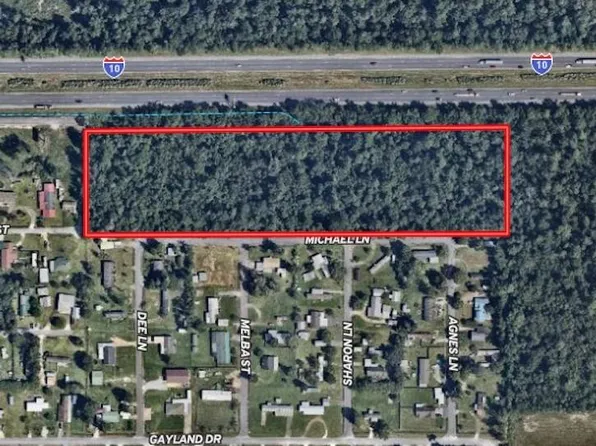 Michael Ln, Sulphur, LA 70665