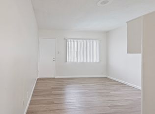 12222 Manor Dr #24, Hawthorne, CA 90250