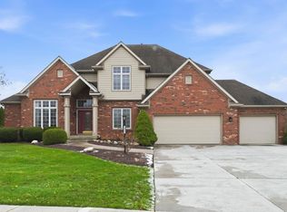 14211 Raynham Rd, Fort Wayne, IN 46814