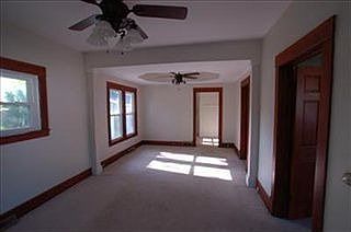 1st image of 180 Leslie St