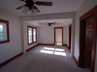 180 Leslie St, Geneva, OH 44041