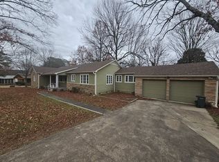 335 W Cleburn St, Fayetteville, AR 72701