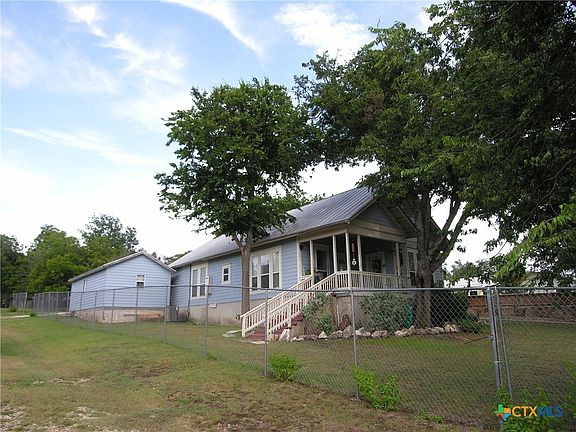 4th image of 13 Cockrell Cir