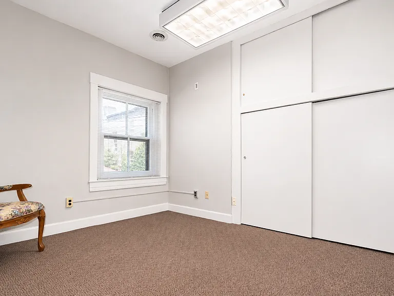 1355 S 3rd St — Photo 19