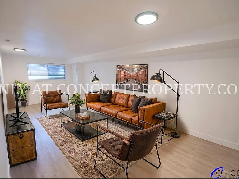 Lofts on 5th — Photo 6
