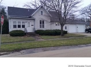 407 S Walnut St, Mahomet, IL 61853