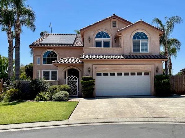 219 Lake Drive, Lemoore, CA 93245