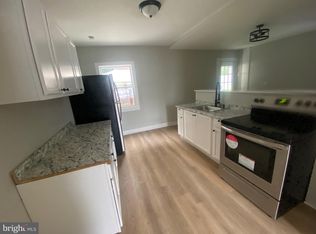 623 New York St, Dunmore, PA 18509
