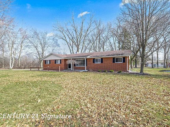 2nd image of 3690 Waterloo Dr