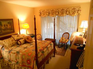 2410 Butter Rd, Lancaster, PA 17601