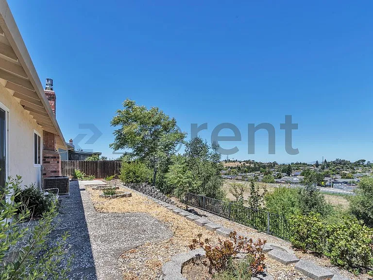 307 Boulder Dr — Photo 31