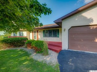2575 N Windy Ln, Galena, IL 61036