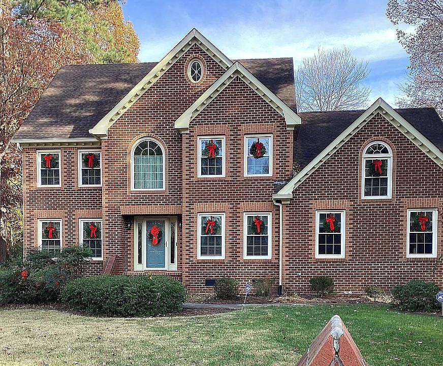 1016 Forest Lakes Drive
