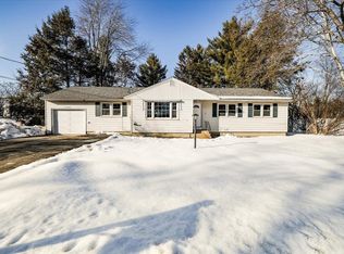 8 Park Drive, Bedford, NH 03110