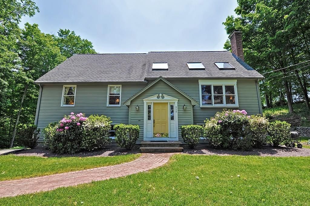 915 Hart St, Dighton, MA 02715 Zillow