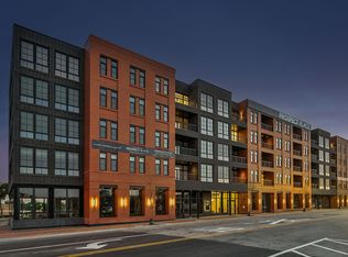 Prospect Place Luxury Apartments, Mount Prospect, IL 60056