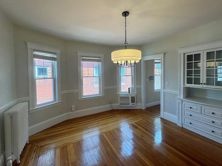 87 Morrison Ave #R2 — Photo 4
