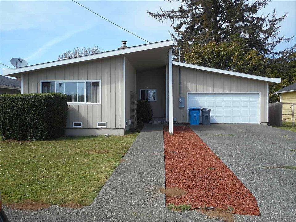 1st image of 243 Lauff Ave