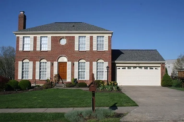 115 Stonegate Dr photo 1