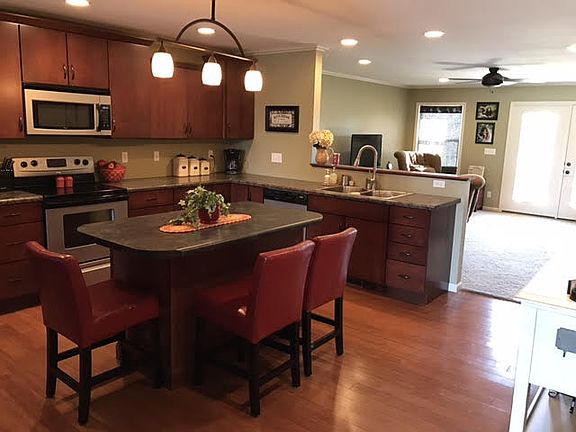 5th image of 1426 Notting Hill Dr
