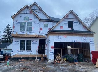 385 S Berkley Ave, Elmhurst, IL