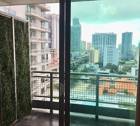 4th image of 690 SW 1st Ct APT 1623