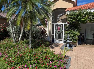 129 Sabal Lake Dr, Naples, FL 34104