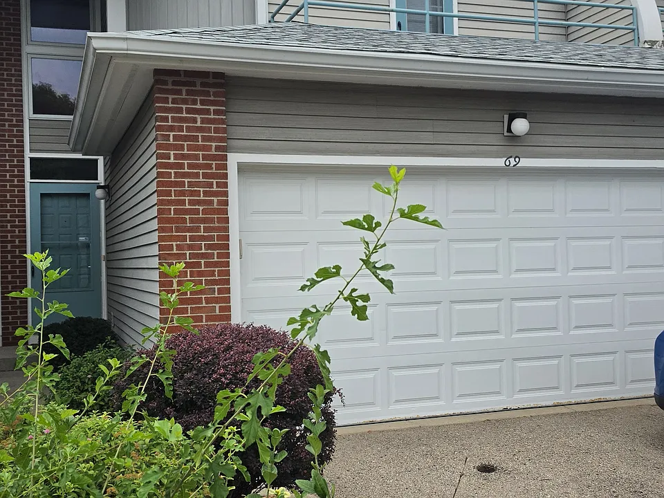 69 Ponwood Cir