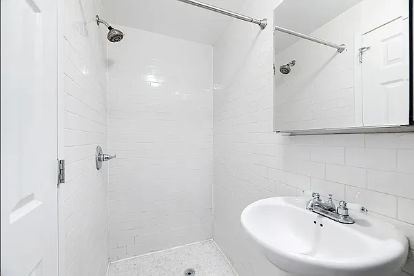 Rented by REAL New York | media 4