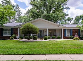 14476 Marmont Dr, Chesterfield, MO 63017
