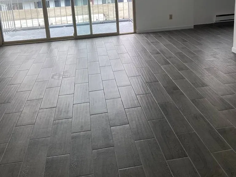Country Club Dr — Photo 5