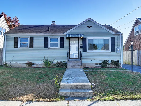 22 Hollywood Avenue, Hartford, CT 06110