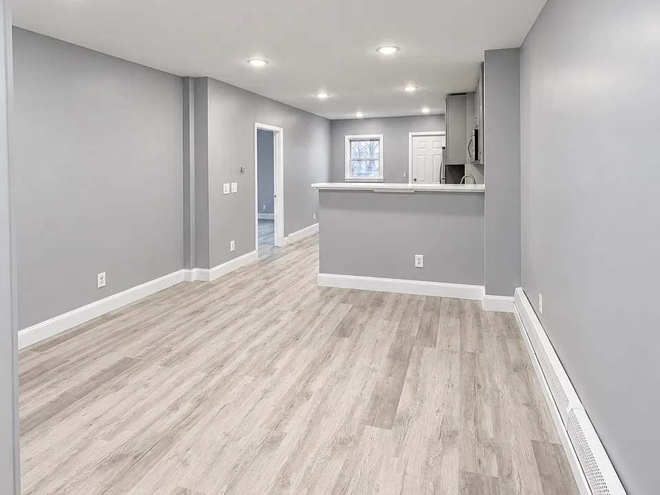 339 Broadway #1R
