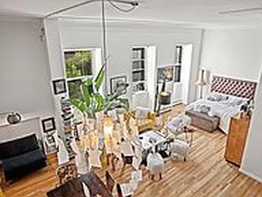 Rented by Corcoran | media 12