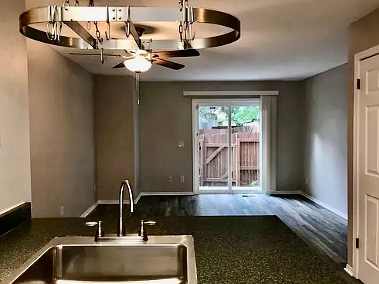 4026 Baytown Dr — Photo 3