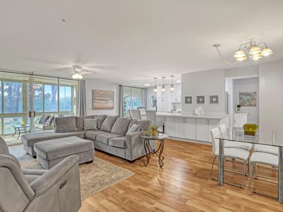 105 Half Moon Circle #F1, Hypoluxo, FL, 33462