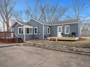 1335 Livingston Ave, West Saint Paul, MN 55118