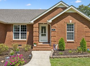 77 Shady Acres Ln, Tullahoma, TN 37388